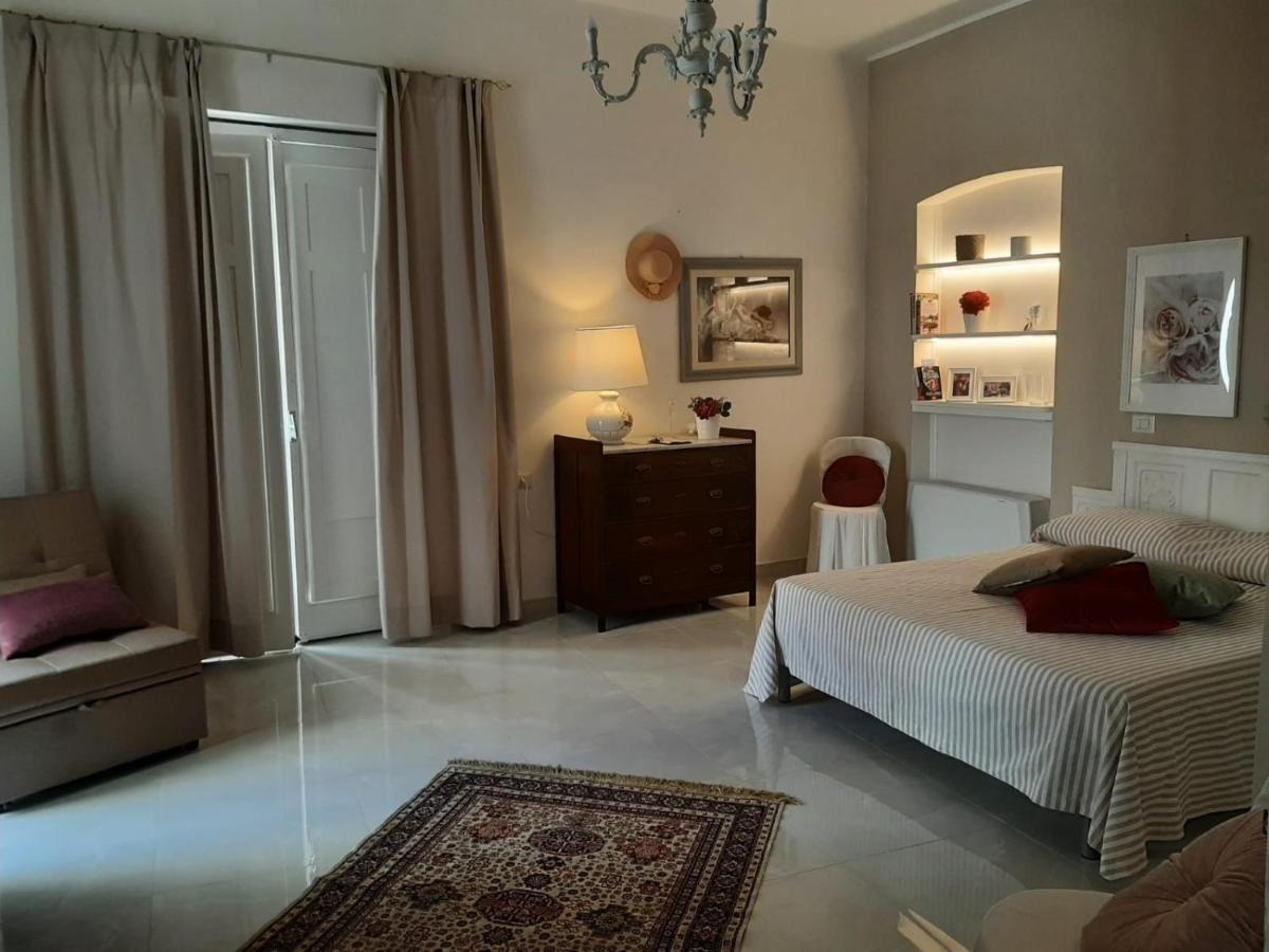 La Vie En Rose - Casa Vacanze Диаманте Екстериор снимка